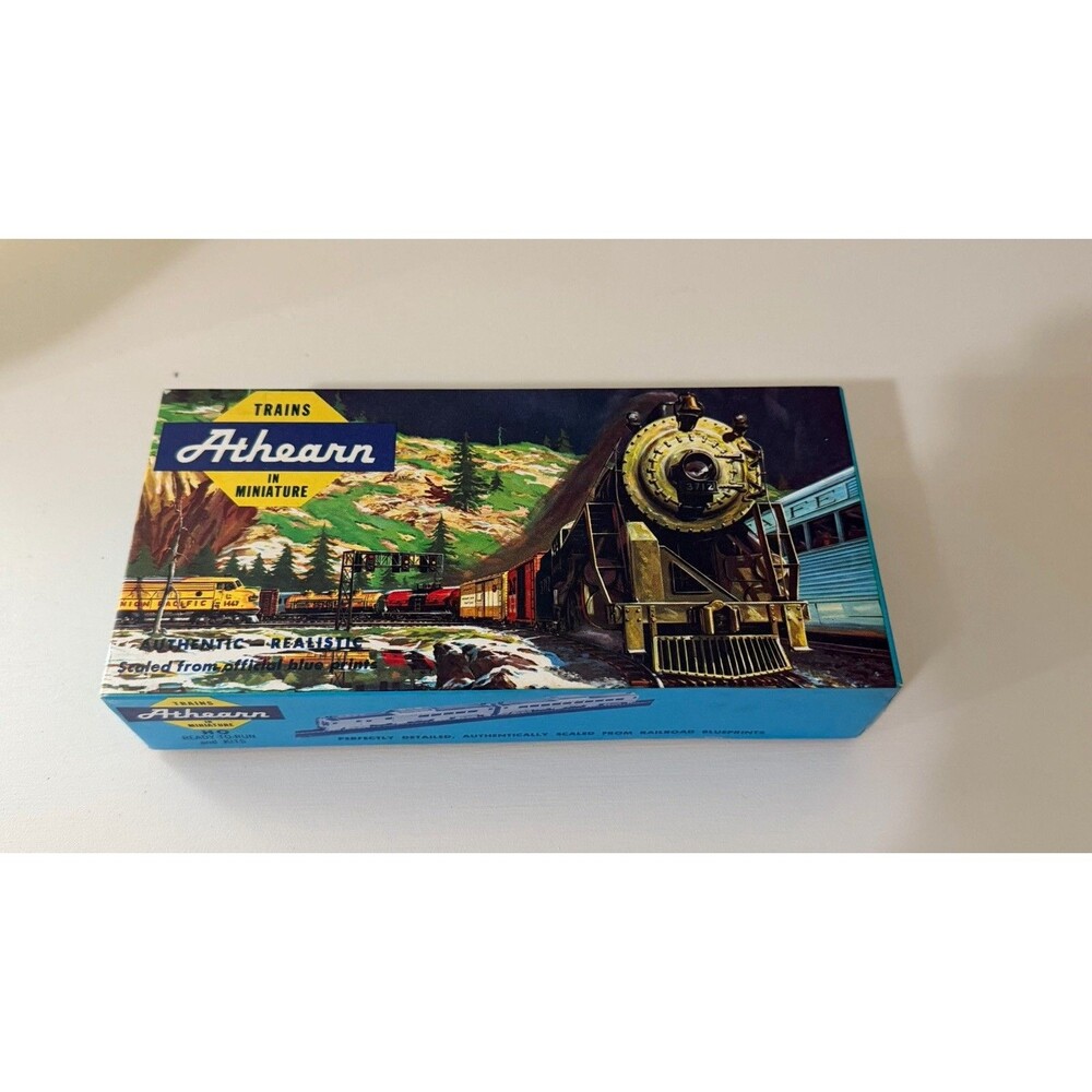 HO Scale Athearn, F7A Diesel Locomotive, Pennsylvania, Brown #9643 - 3205